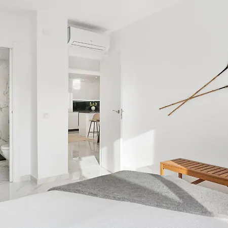 La Maestranza - Luxury Renovated Apartmán *
