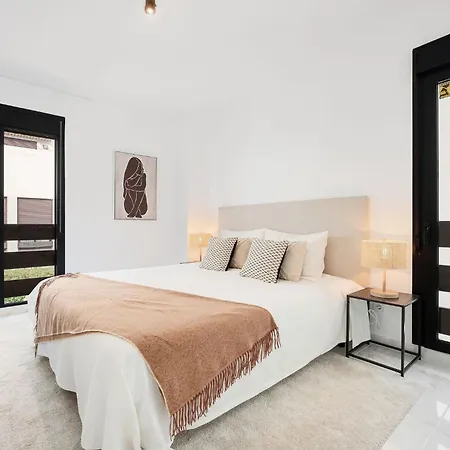 La Maestranza - Luxury Renovated Apartmán